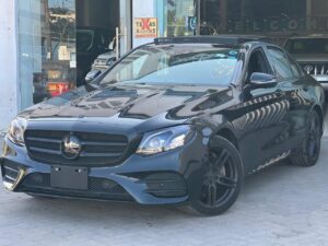 Mercedes Benz E200